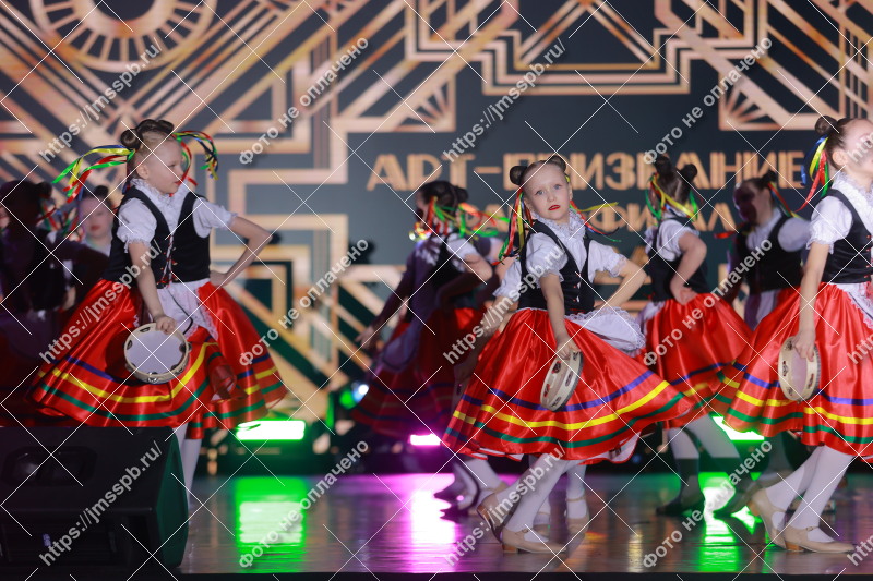 Фото