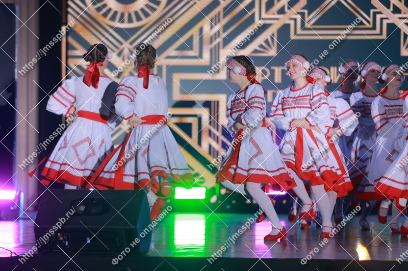 Фото