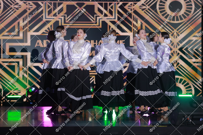 Фото
