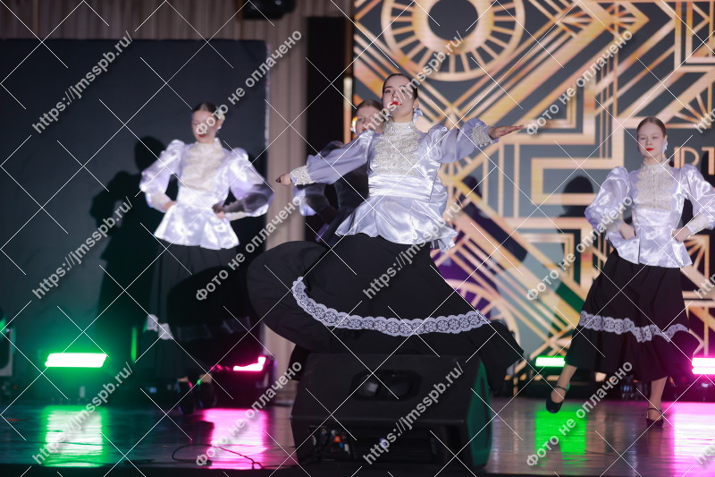 Фото