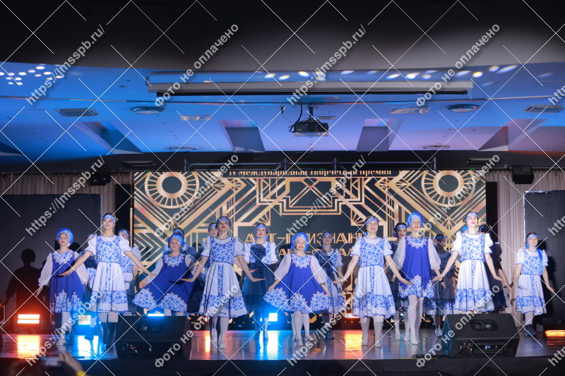 Фото