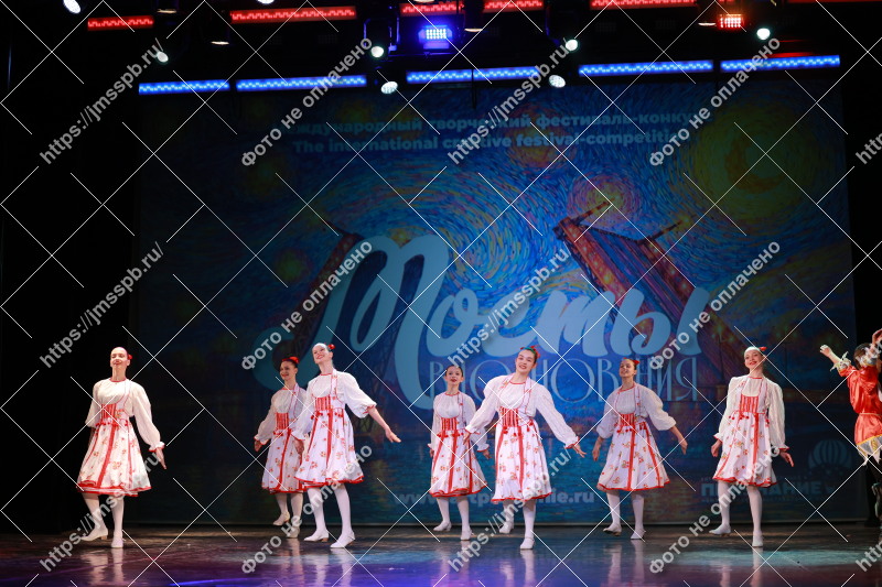 Фото
