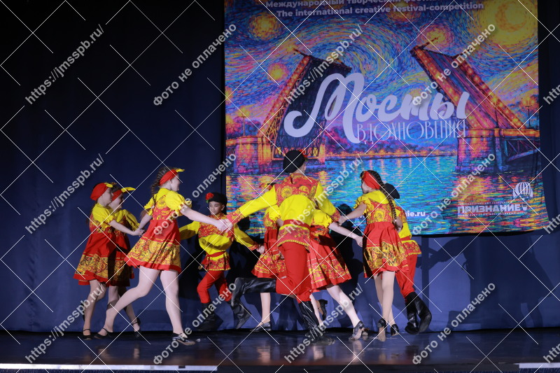 Фото