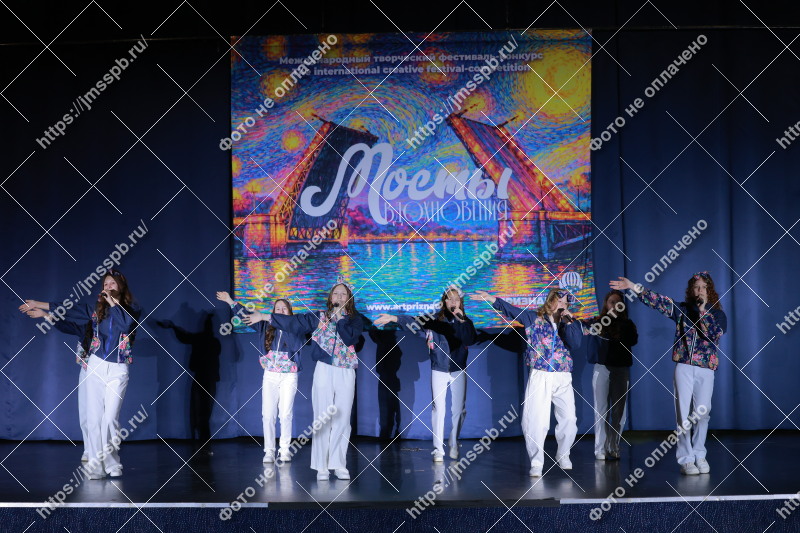 Фото