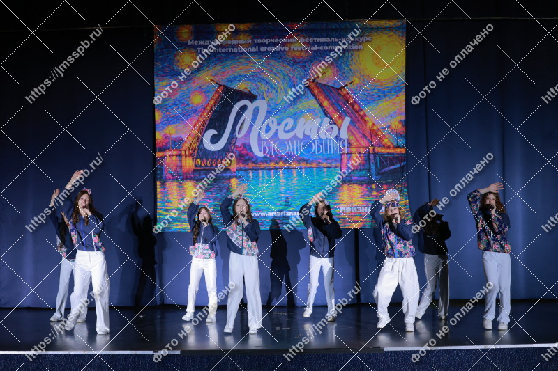 Фото