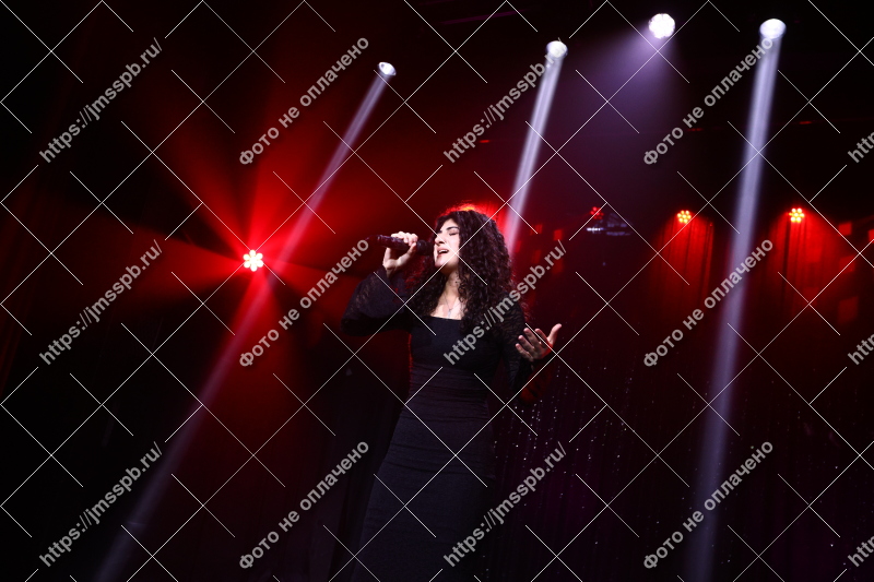 Фото