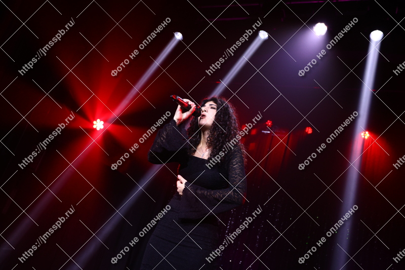 Фото