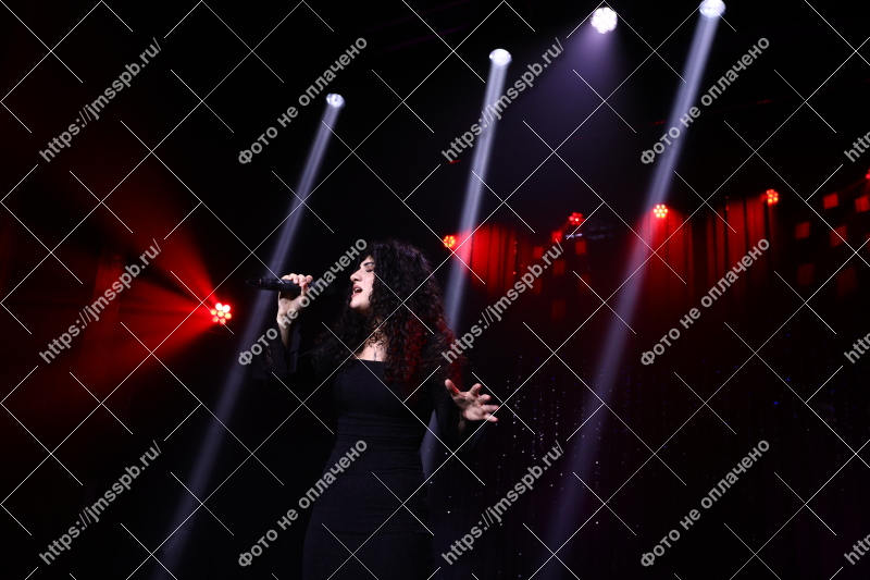 Фото