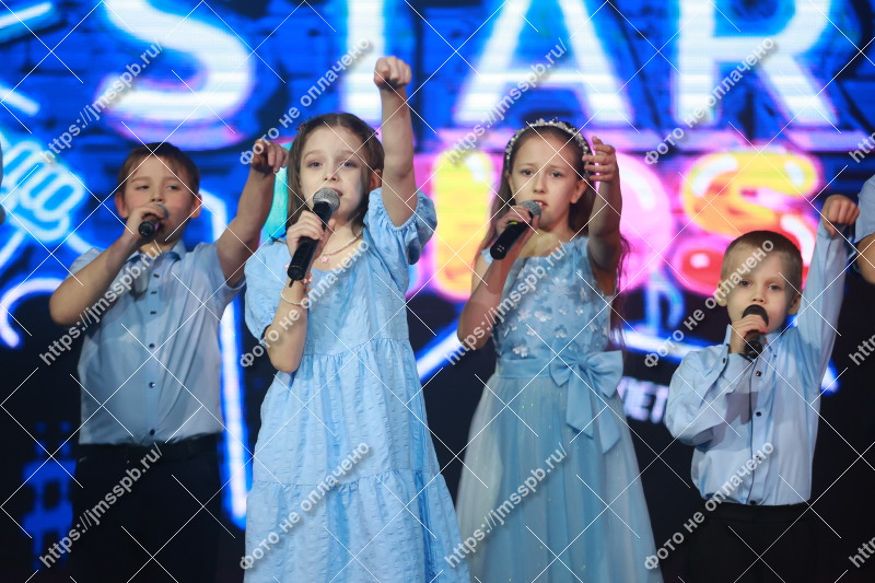 Фото