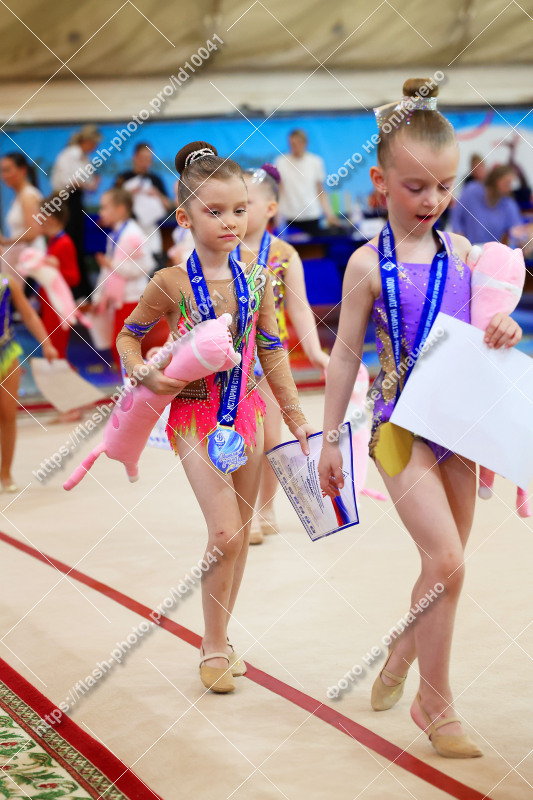 Фото