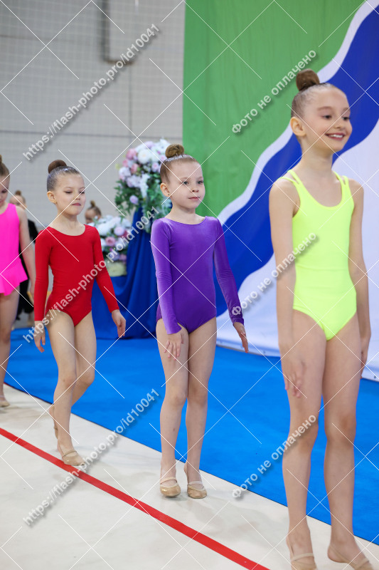 Фото