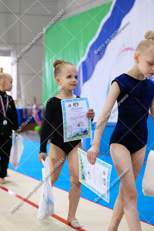 Фото
