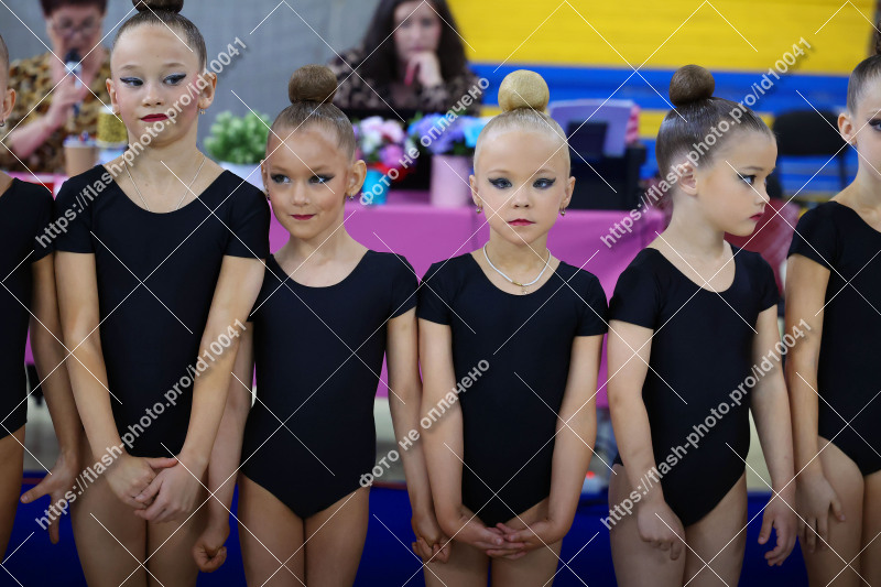 Фото