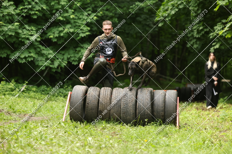 Фото