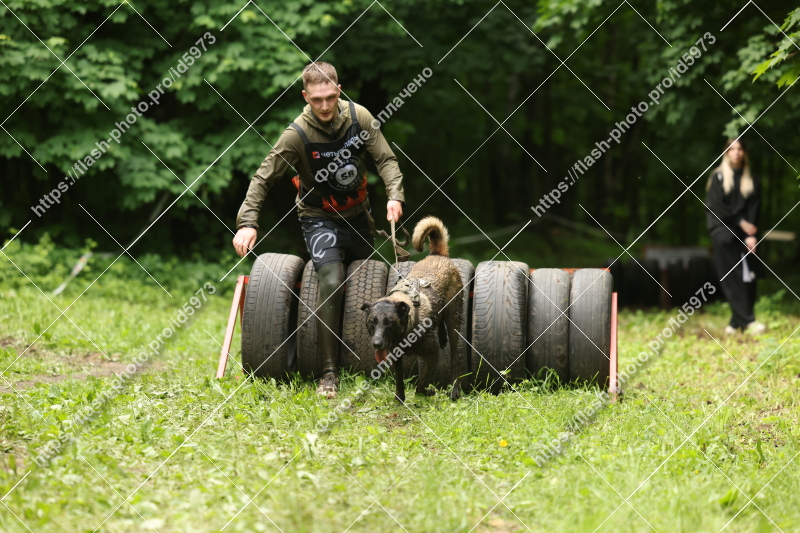 Фото