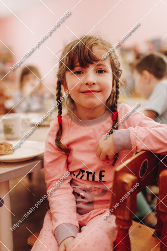 Фото