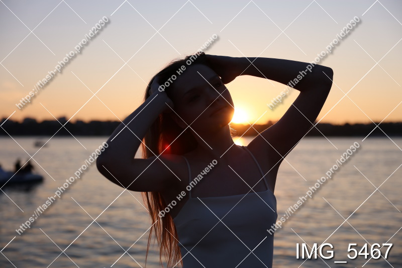 Фото