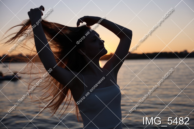 Фото