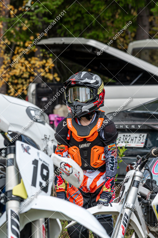 Фото