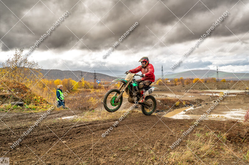 Фото