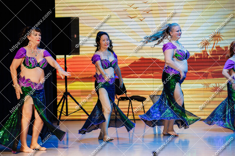 Фото