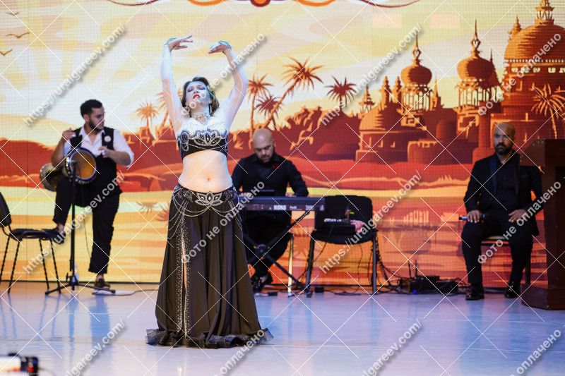 Фото